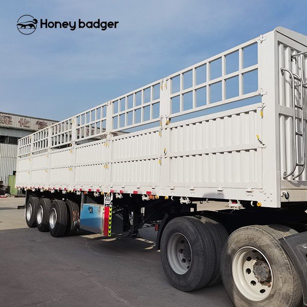 Tri Axles Fence Cargo Trailer